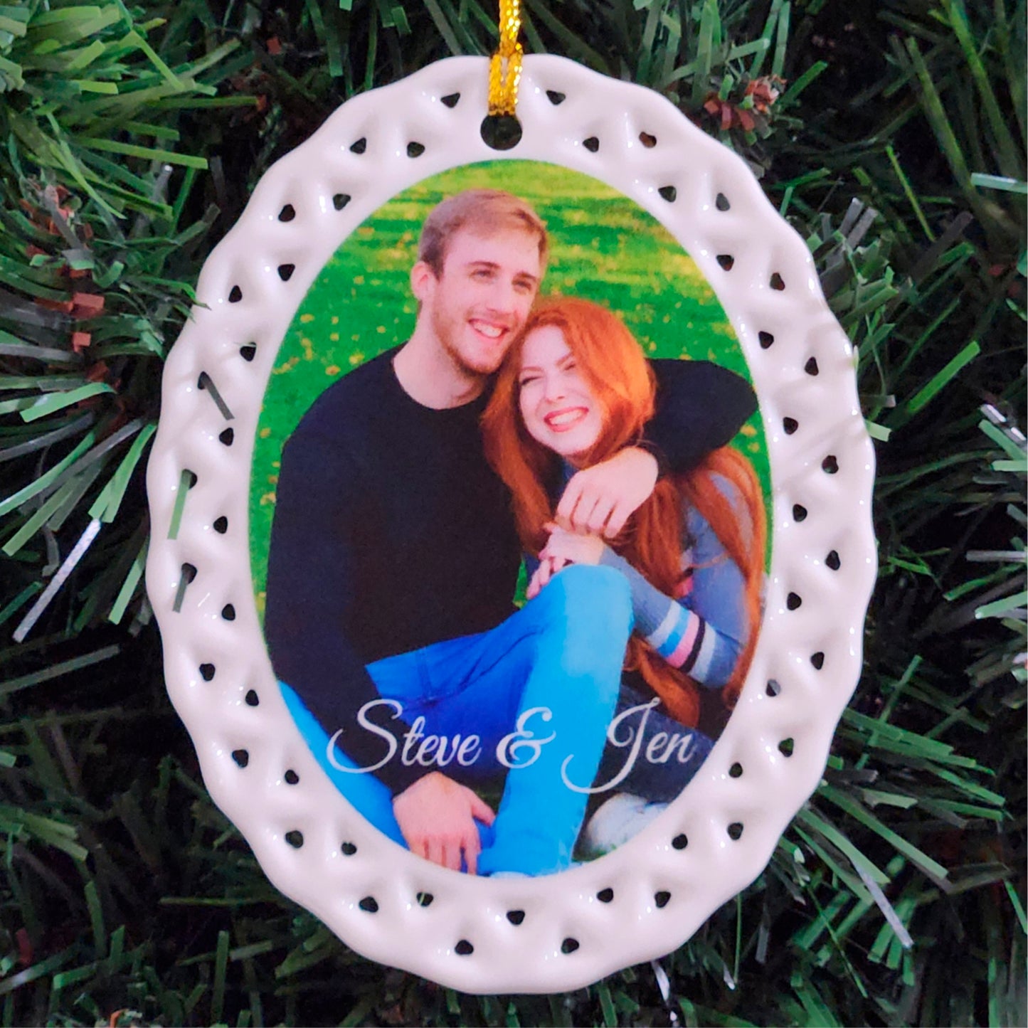 Ceramic Oval Doily Ornament 3.75" x 3" / White