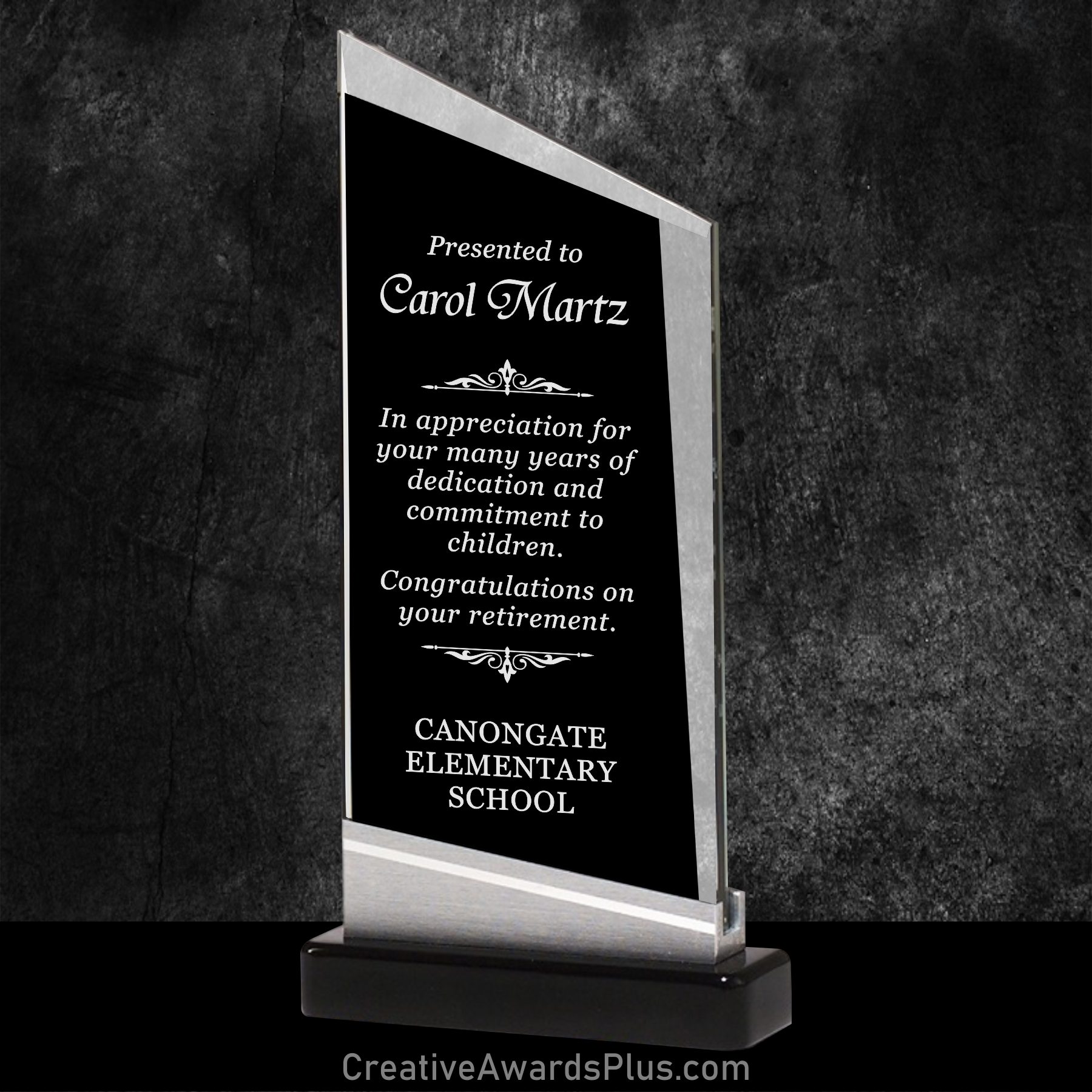 Zenith Black Glass Award 9.875" / Black