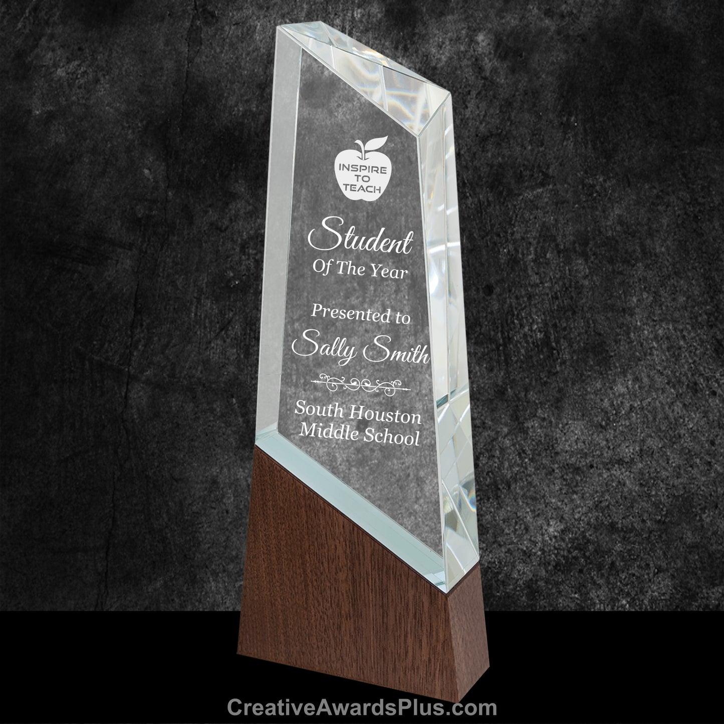 Sierra Peak Glass Walnut Award 11" / Walnut