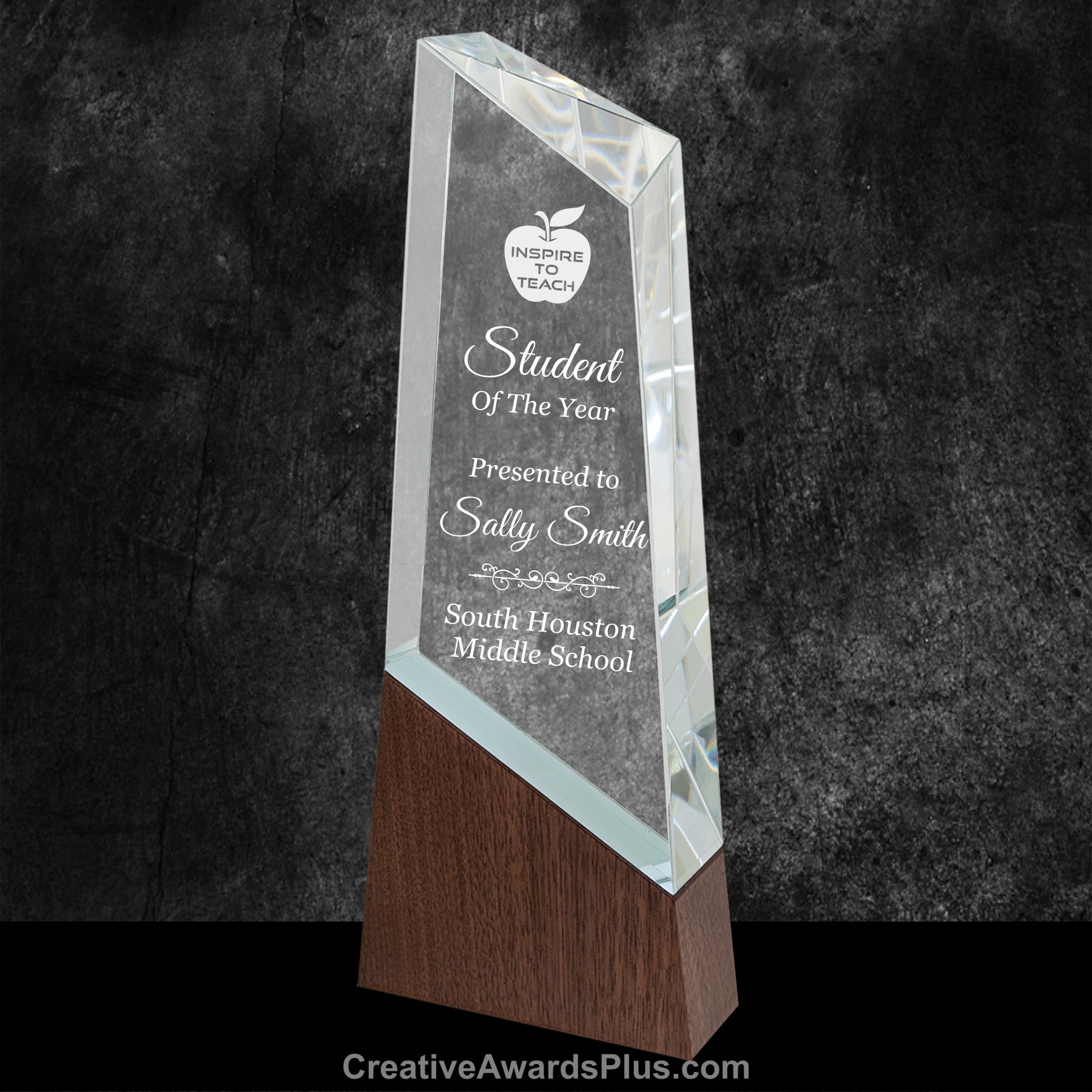 Sierra Peak Glass Walnut Award 11" / Walnut