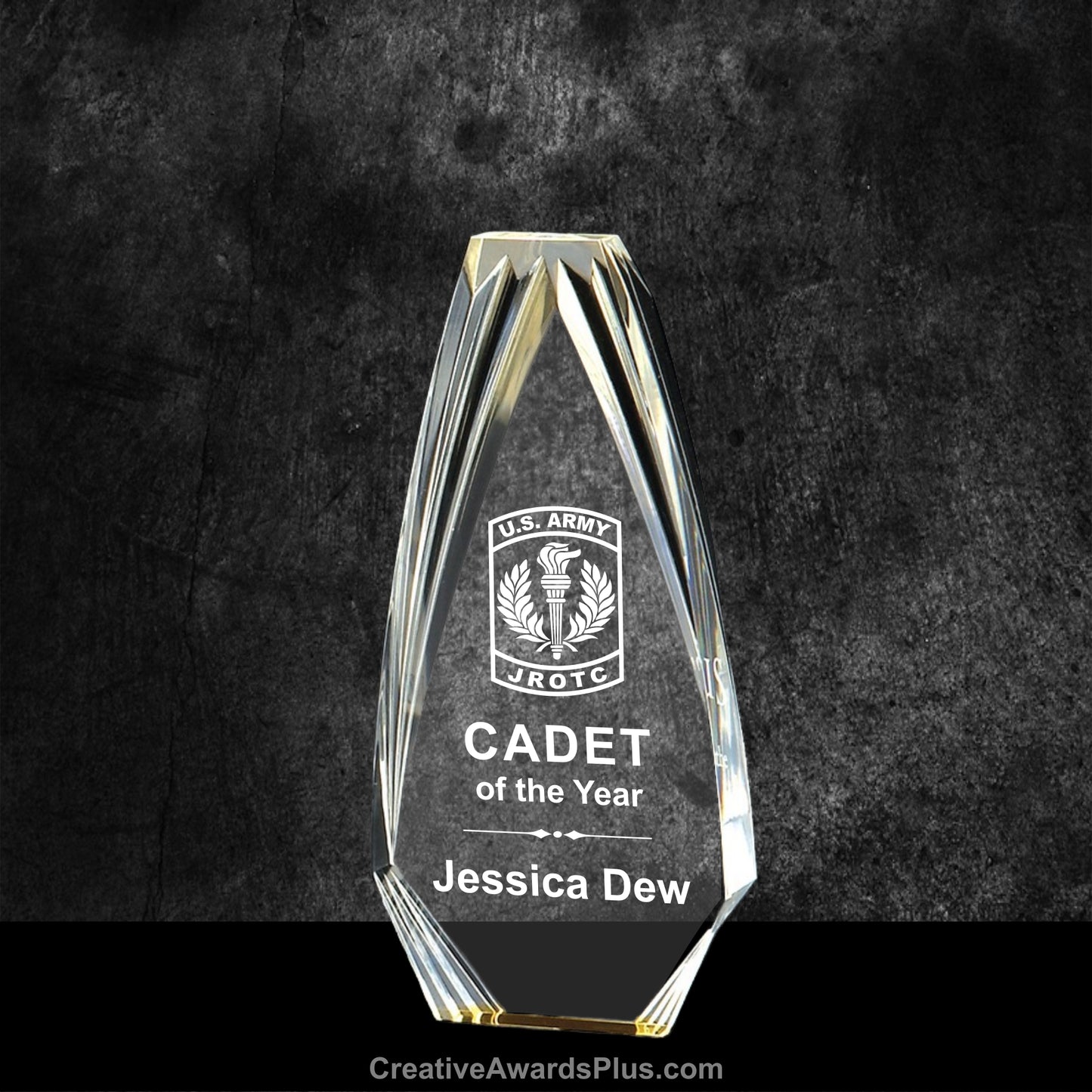 Diamond Obelisk Acrylic Award 7" / Gold