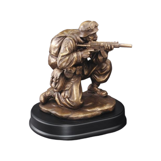 Soldier Aiming Rifle 9"