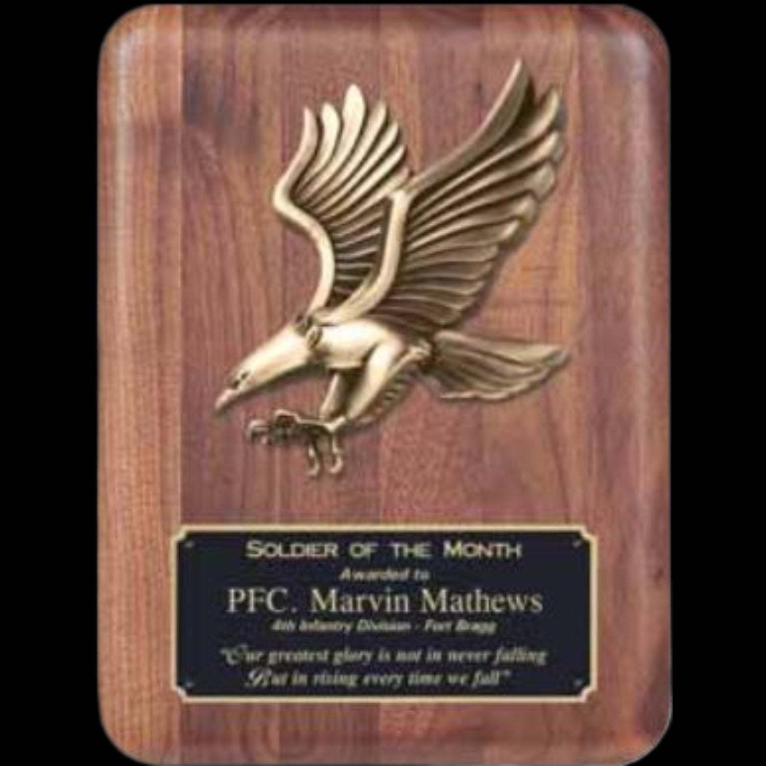 Barhill Eagle Walnut Plaque 9" x 12" / Walnut