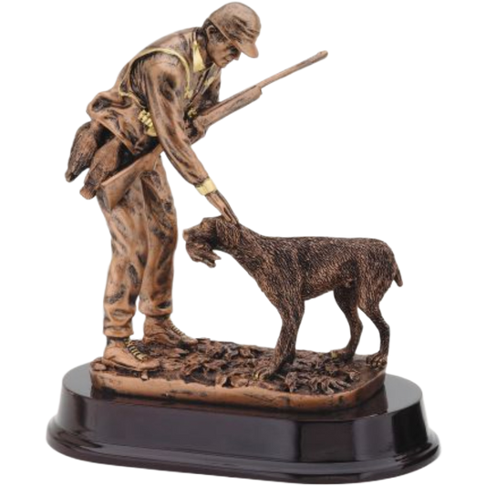 Hunter With Dog Award 9.75"
